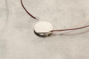 Piezo components with custom wires added